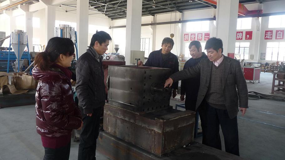 通發(fā)公司以“創(chuàng)建學(xué)習(xí)型黨組織”為抓手，推動“企業(yè)科技創(chuàng)新”.jpg